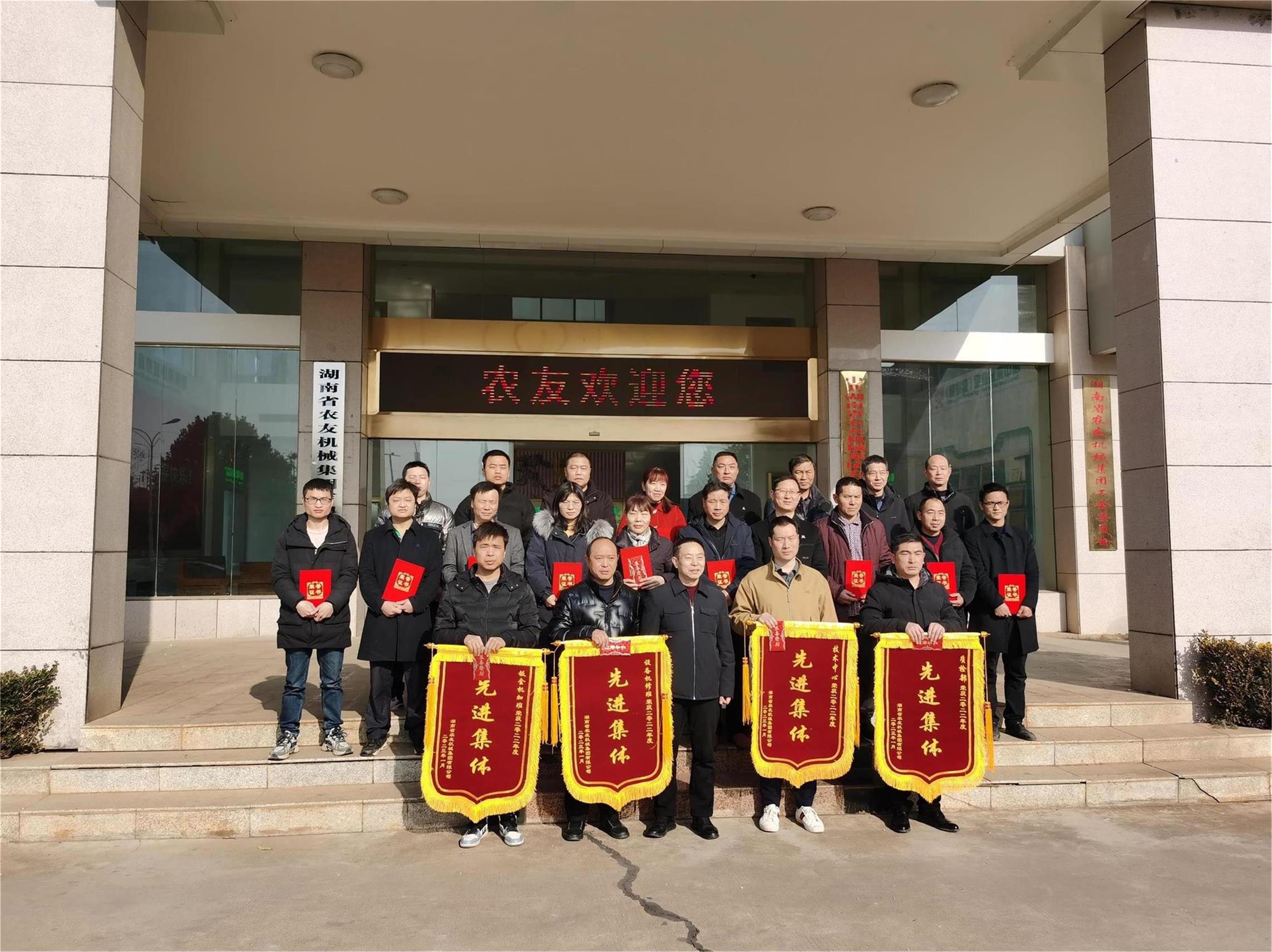 8e6c2b79-d0a1-4271-89b6-64db8db4cf43